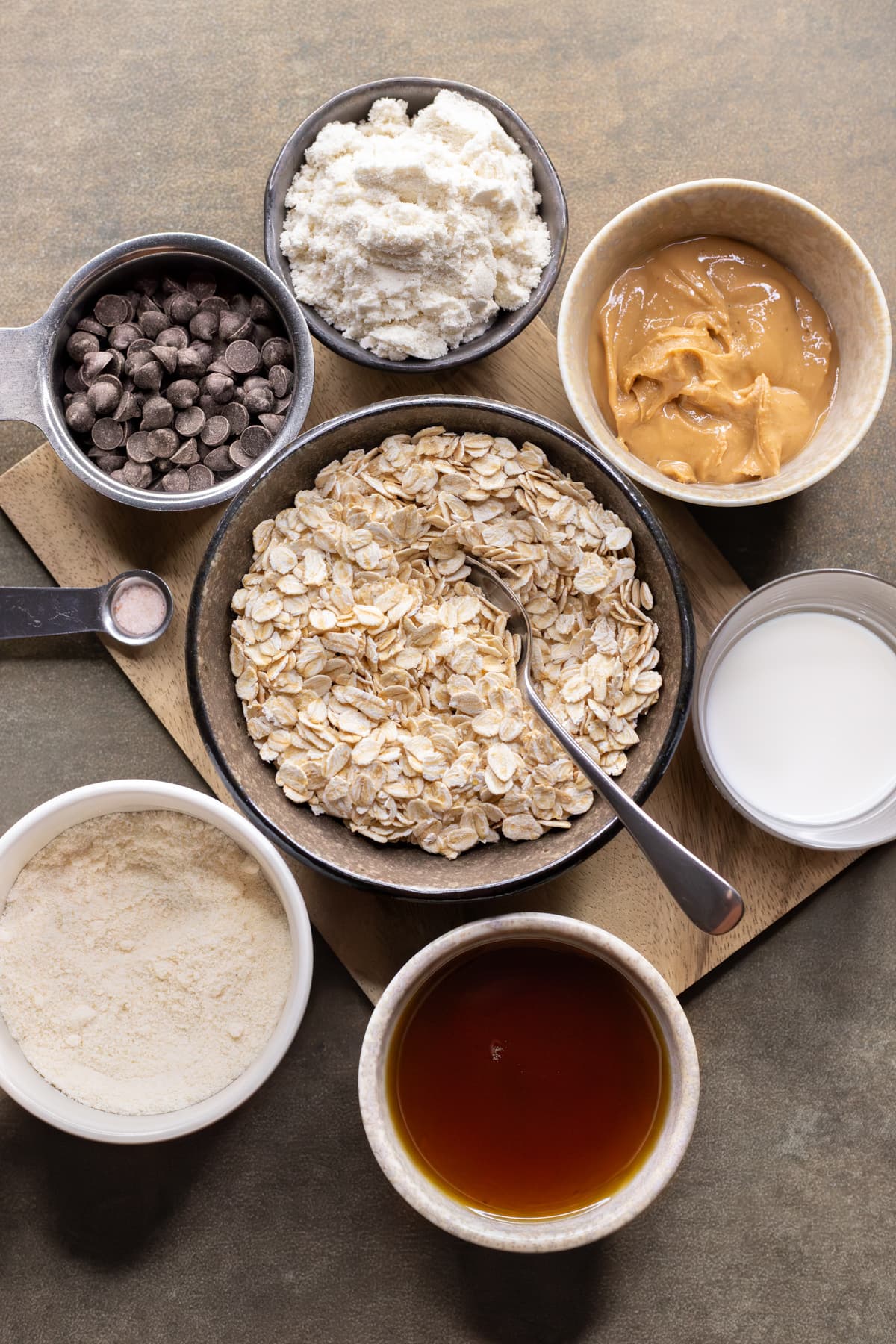 Ingredients for Chewy Choc Chip Oat Protein Bars