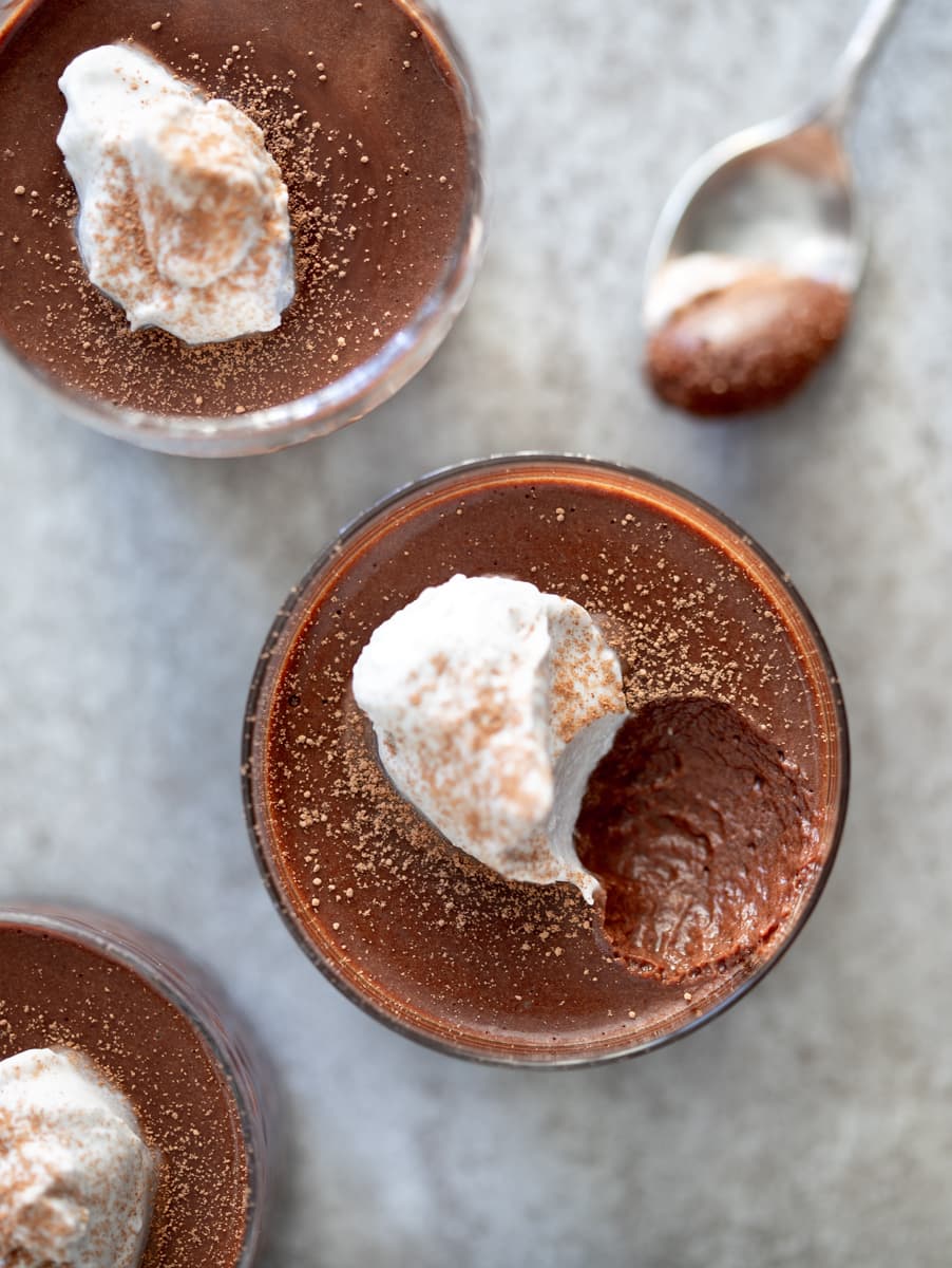 Easy Vegan Chocolate Mousse made with coconut cream