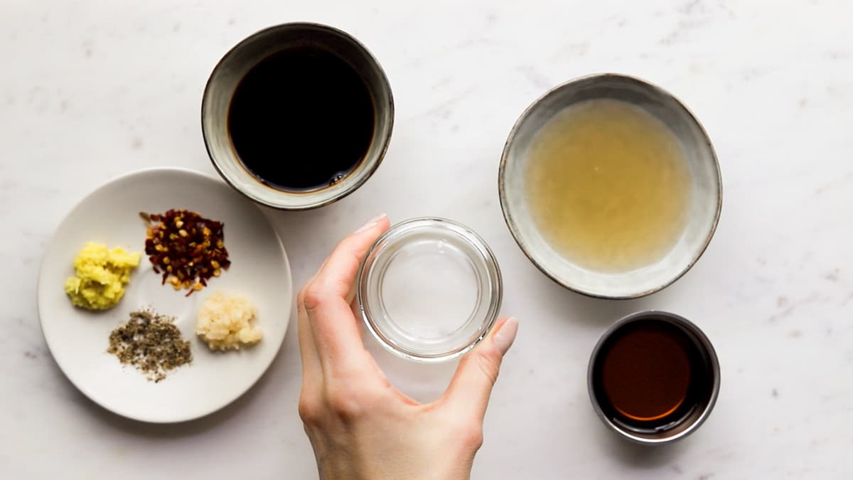 Shake the ingredients for the homemade stir fry sauce in a jar