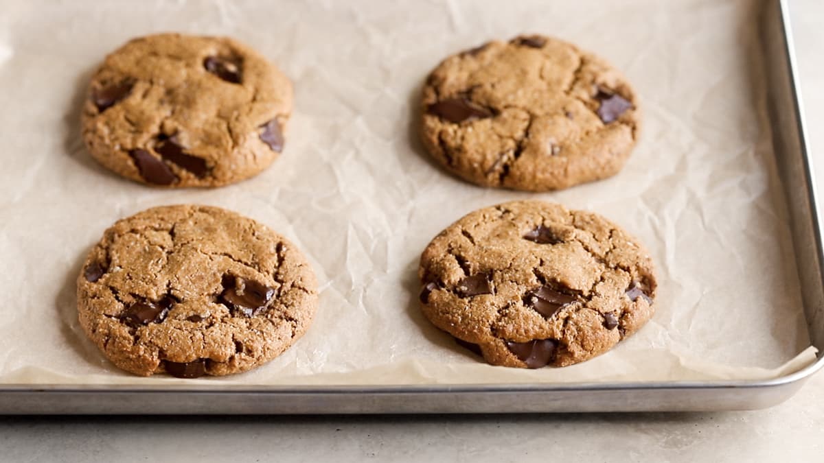 Allow the cookies to cool on the tray
