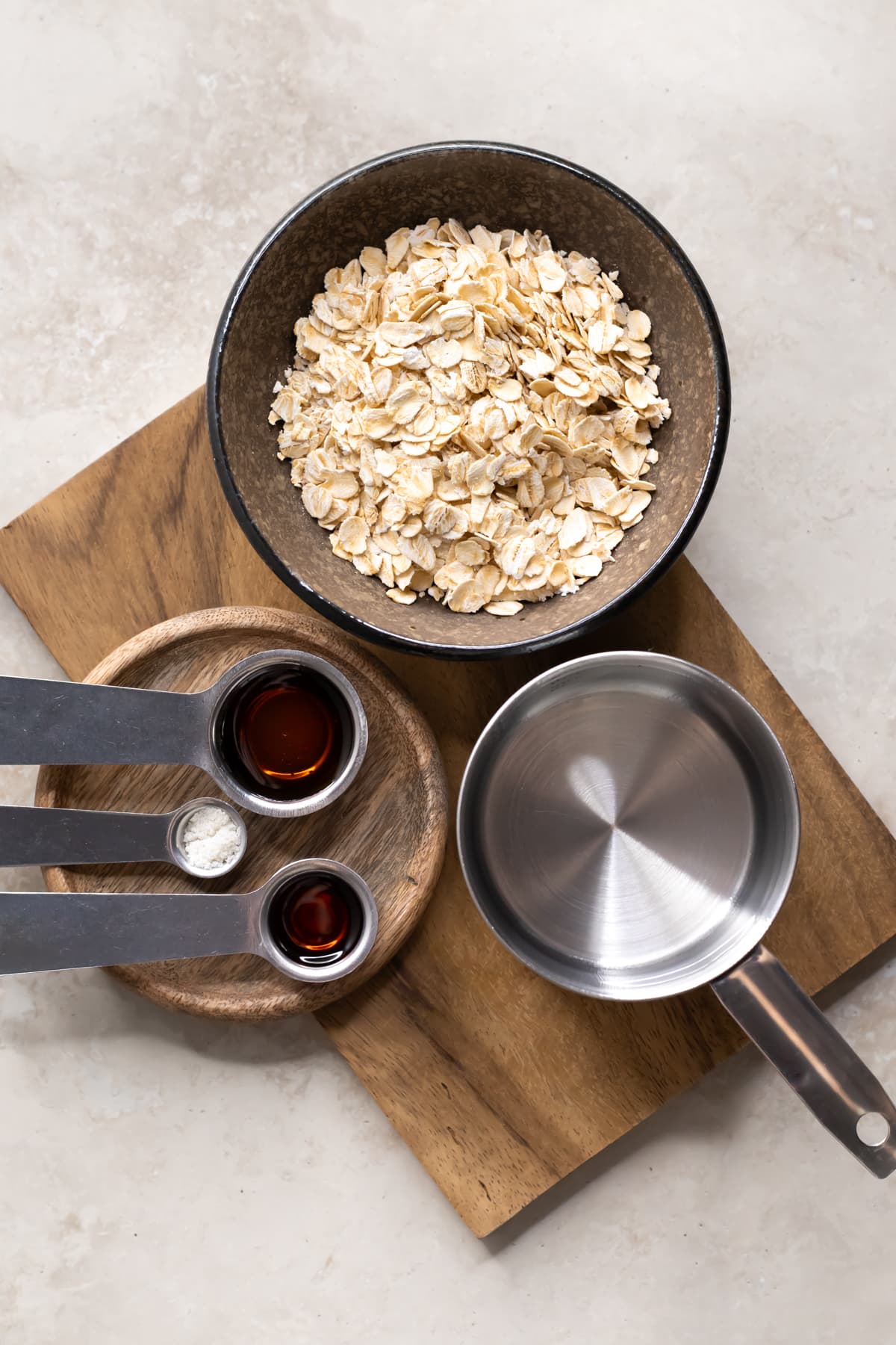 Ingredients for creamy homemade oat milk