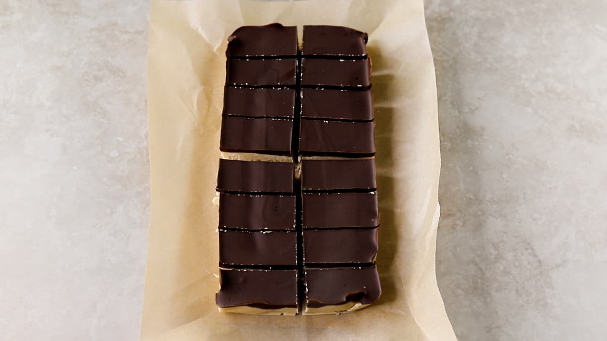 Cut the peanut butter protein slice into bars once firm