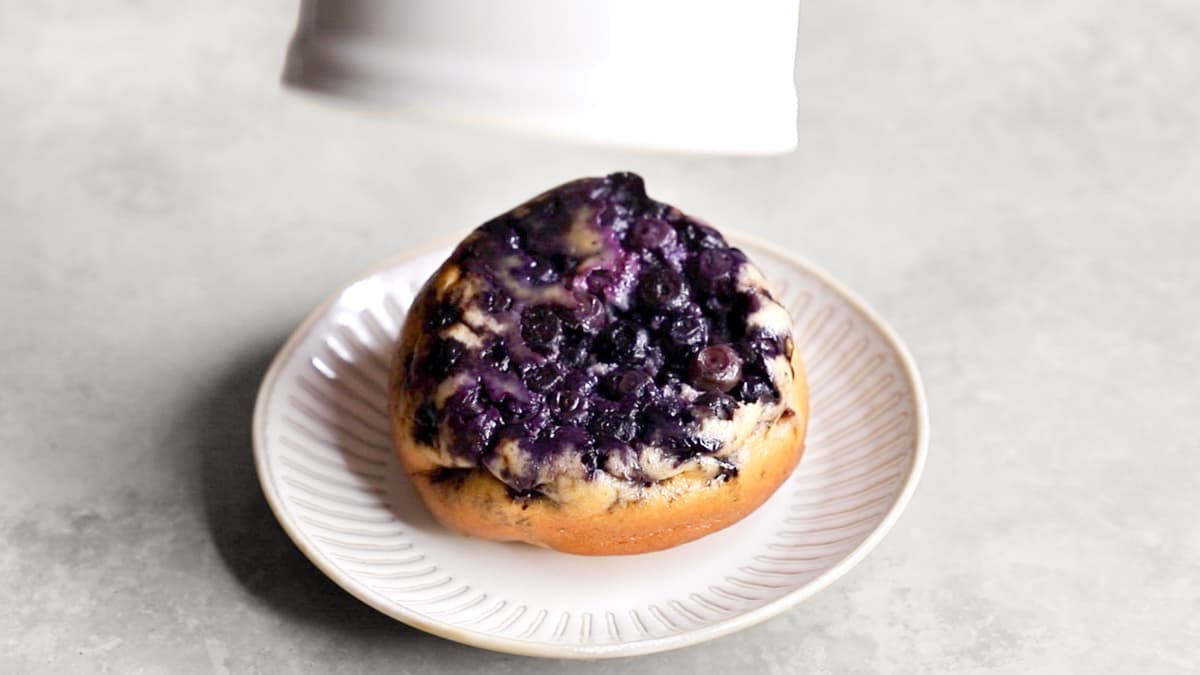 Blueberry cottage cheese baked oats served on a plate