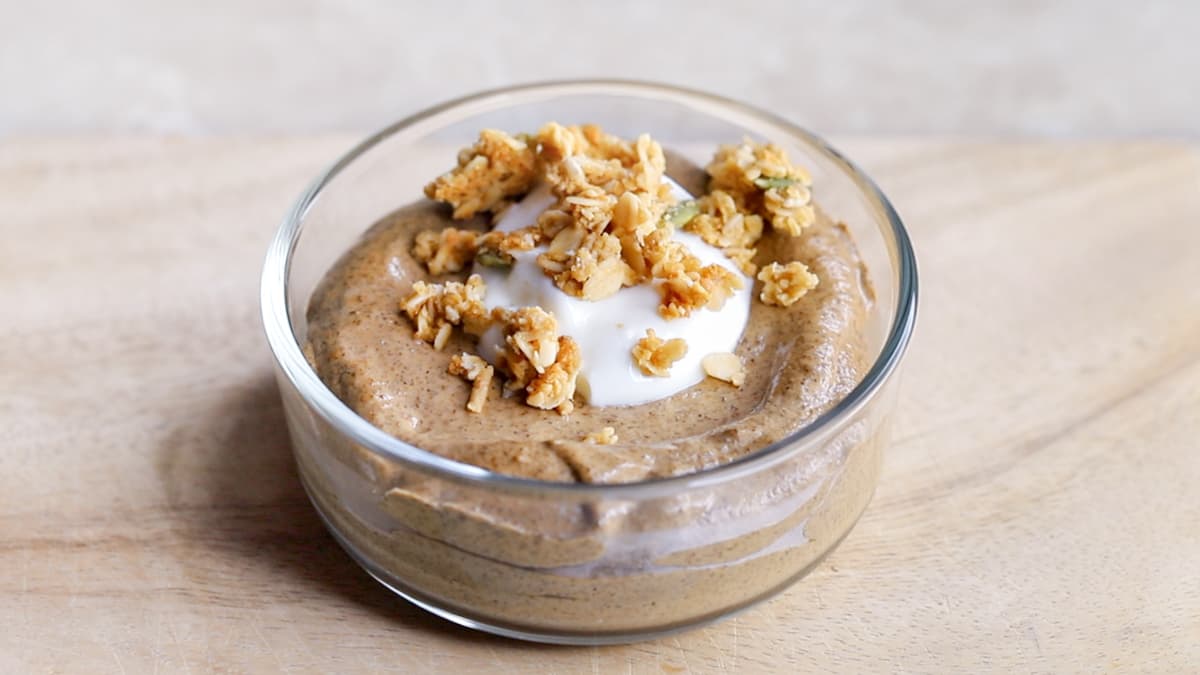 Serve the coffee chia pudding with yogurt and granola